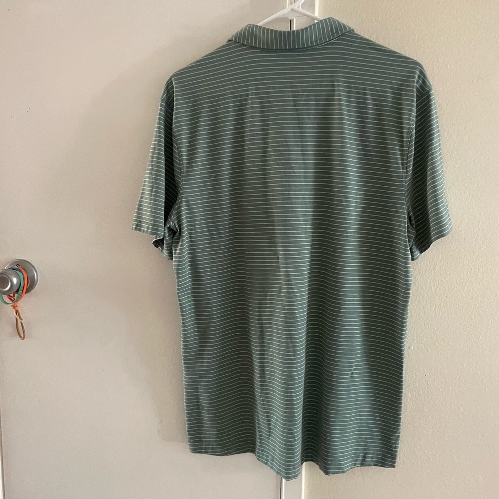 Lululemon polo shirt size medium